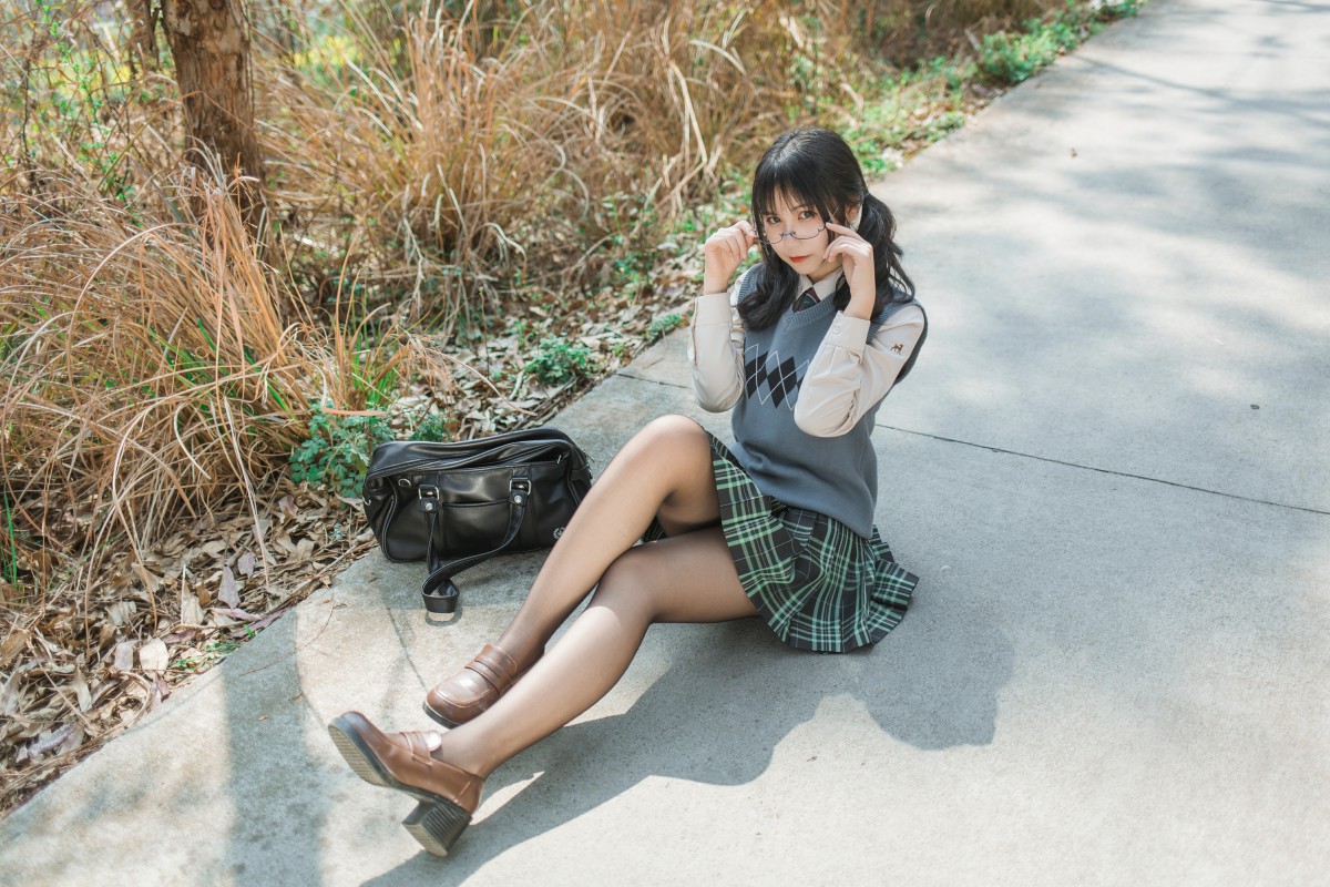 图片[4]-COSER美女逐月su – 乡间小路 – COSPLAY-小乔阁
