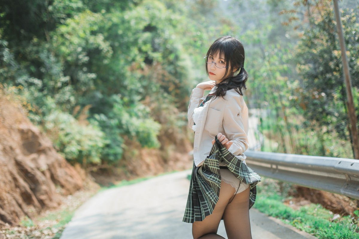 图片[9]-COSER美女逐月su – 乡间小路 – COSPLAY-小乔阁